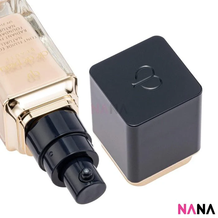 Cle De Peau Radiant Fluid Foundation Natural SPF25/PA+++ I10 35ml - Image 4