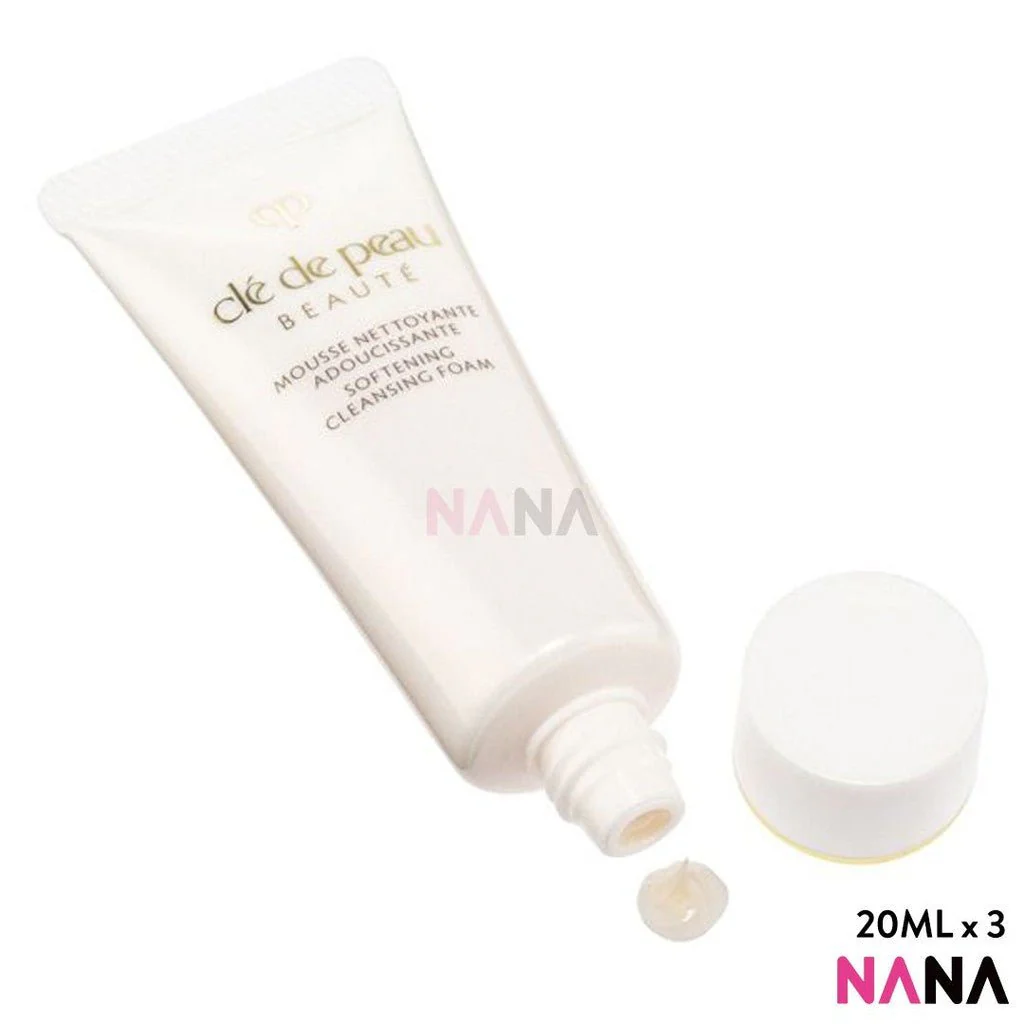 Cle De PEAU Softening Cleansing Foam Sample Pack (20ml x 6/3) - Image 4