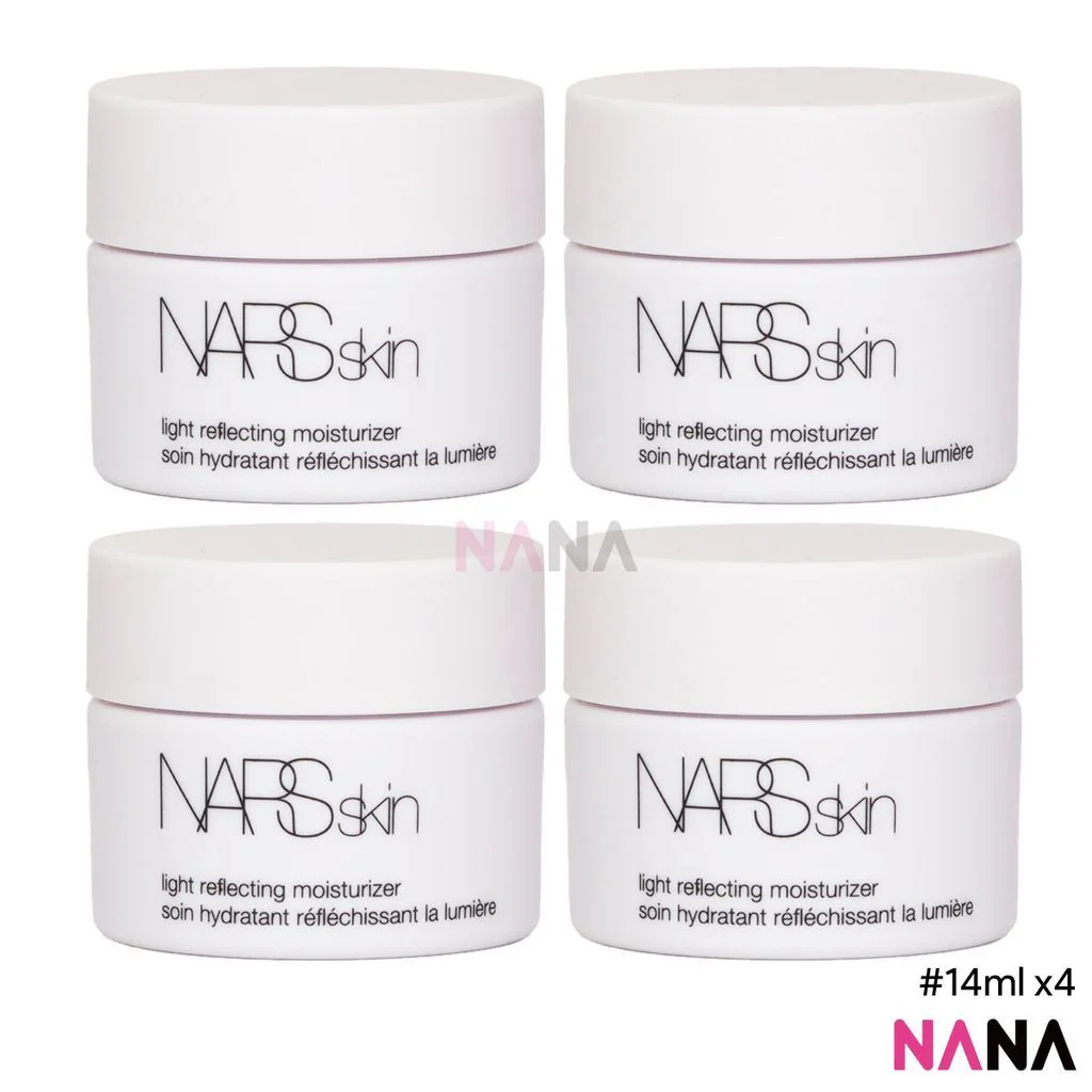 NARS Light Reflecting Moisturizer Sample Pack (14ml x 4/2) - Image 4