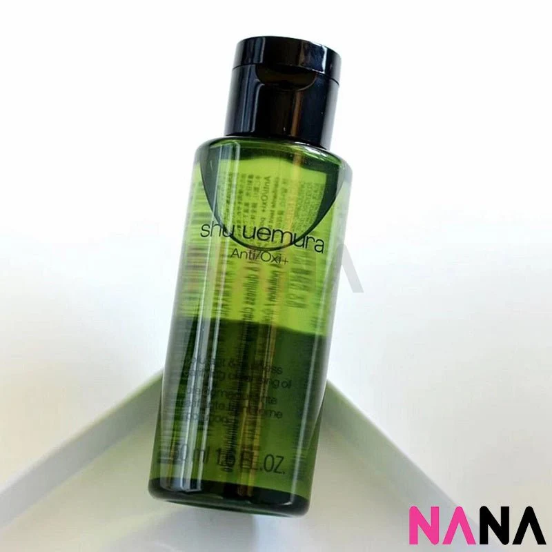 Shu Uemura Anti/Oxi+ Pollutant & Dullness Clarifying Cleansing Oil Sample Pack (50ml x 3/6) - Image 3
